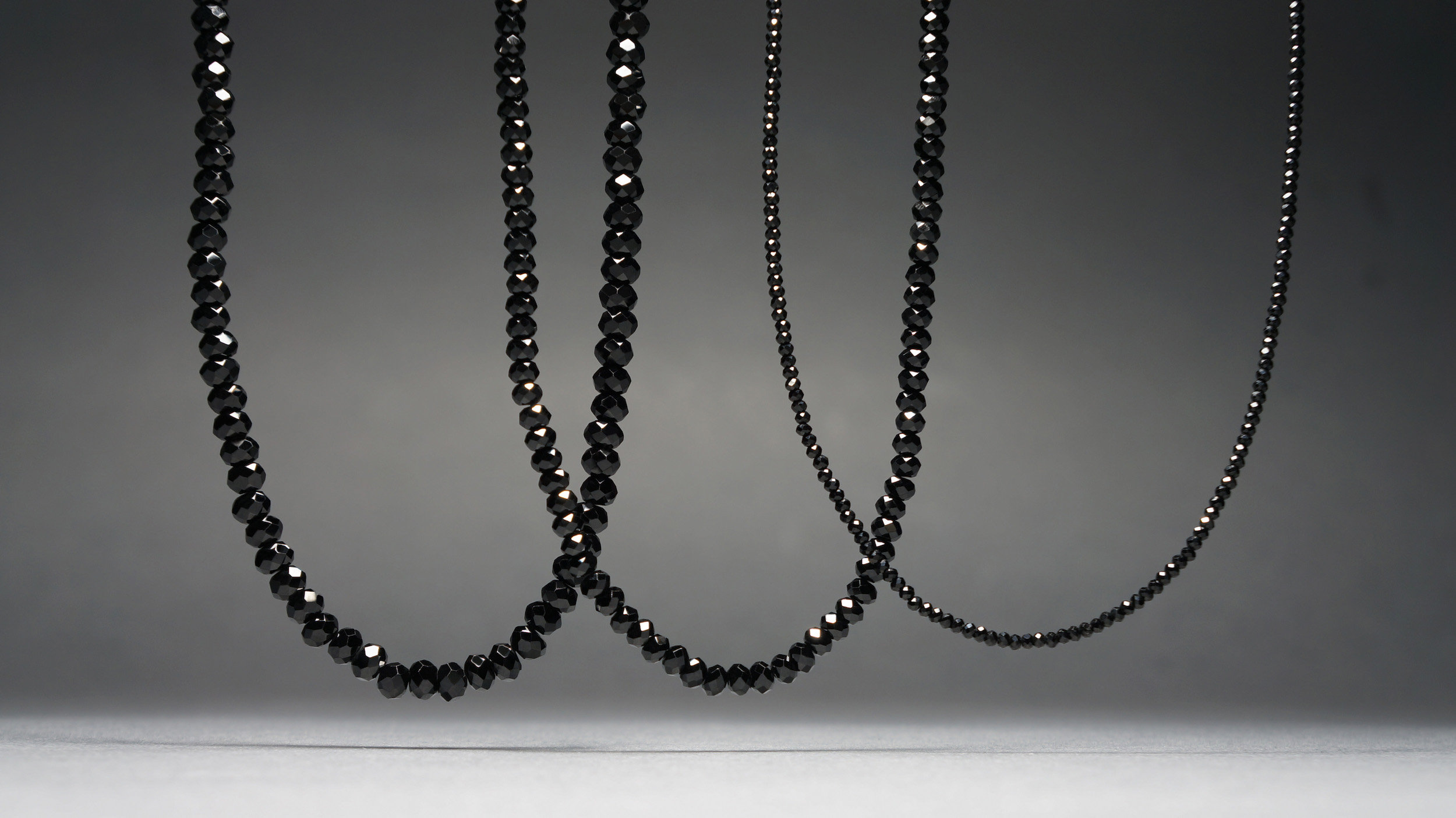 BLACK SPINEL NECKLACE BC- 050・040・020